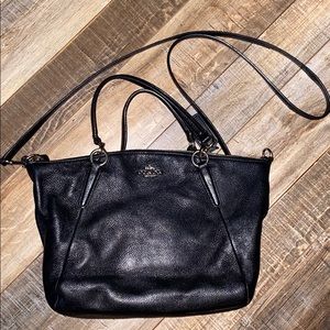 Like new Black Coach bag